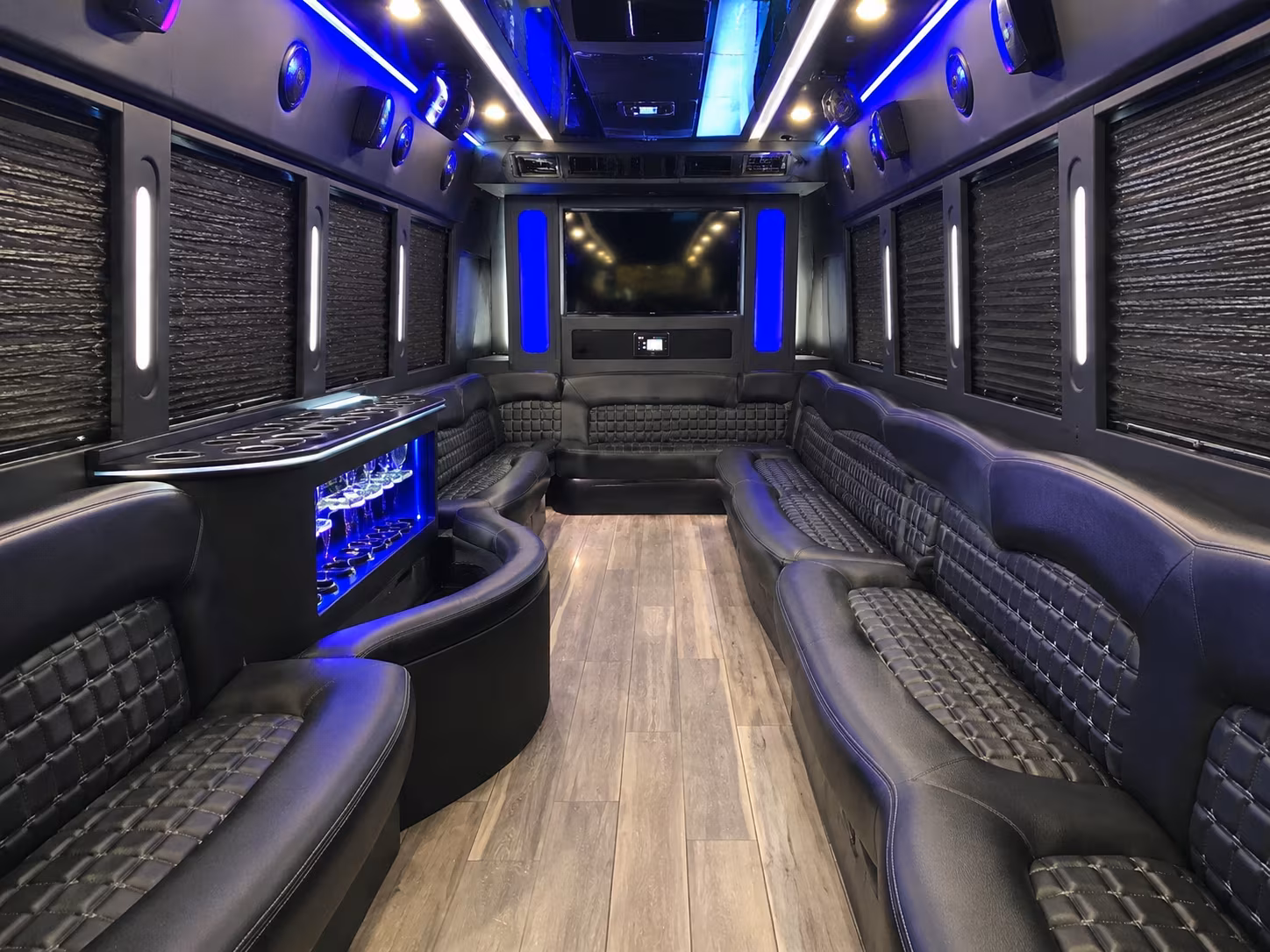 affordable san diego prom party bus prices split across your group