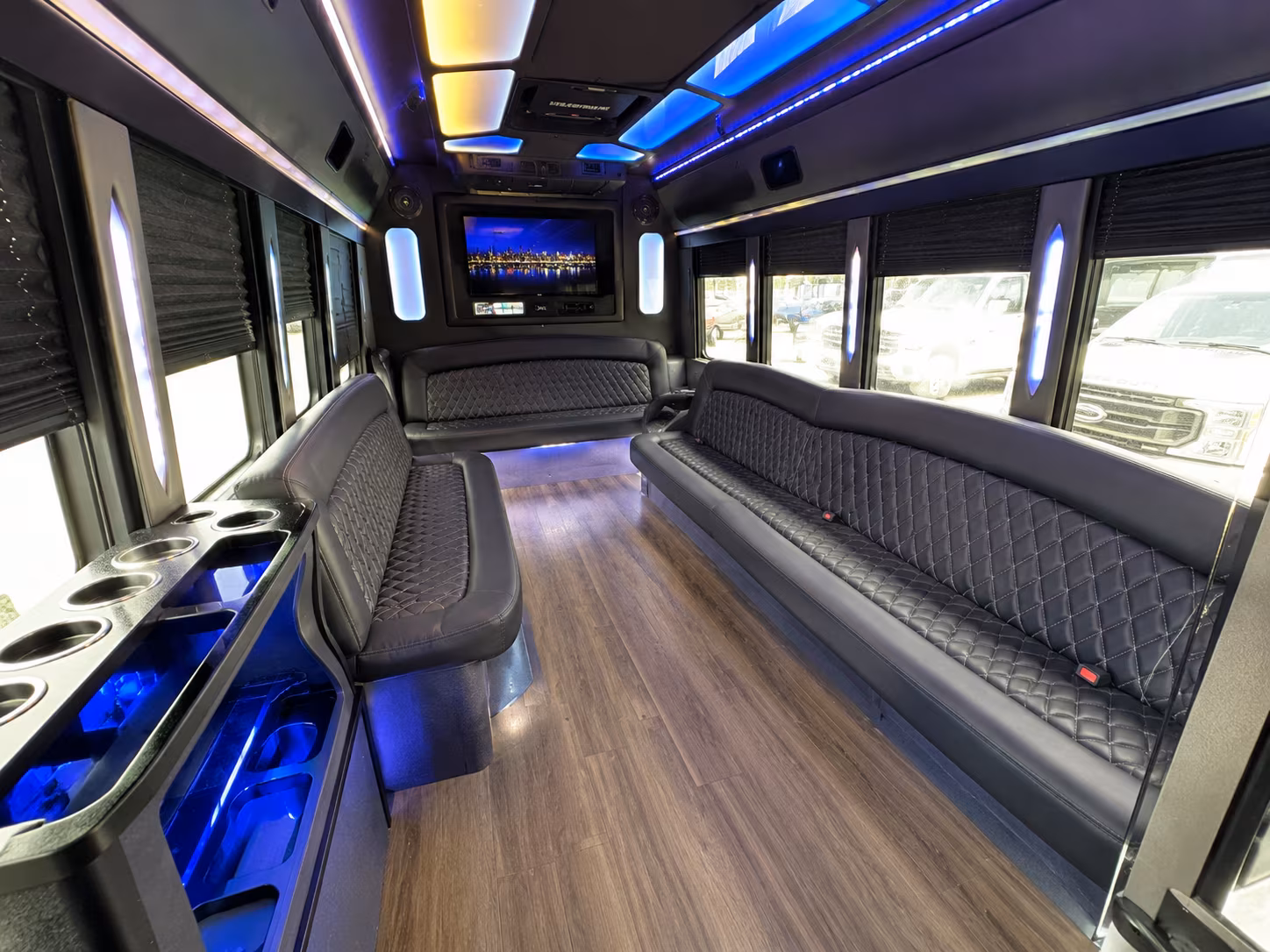 hit every photo stop in your san diego party bus before the dance