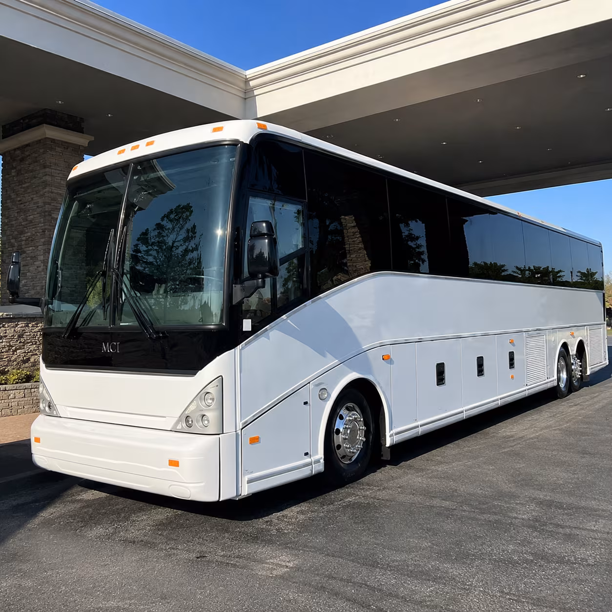 private charter buses for layovers in san diego