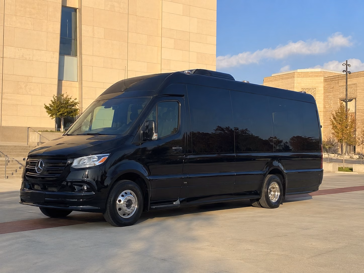 rent a field trip bus to san diego museums and science centers